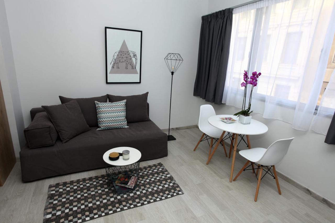 Old Town Hall Suites And Apartments Athens Ngoại thất bức ảnh