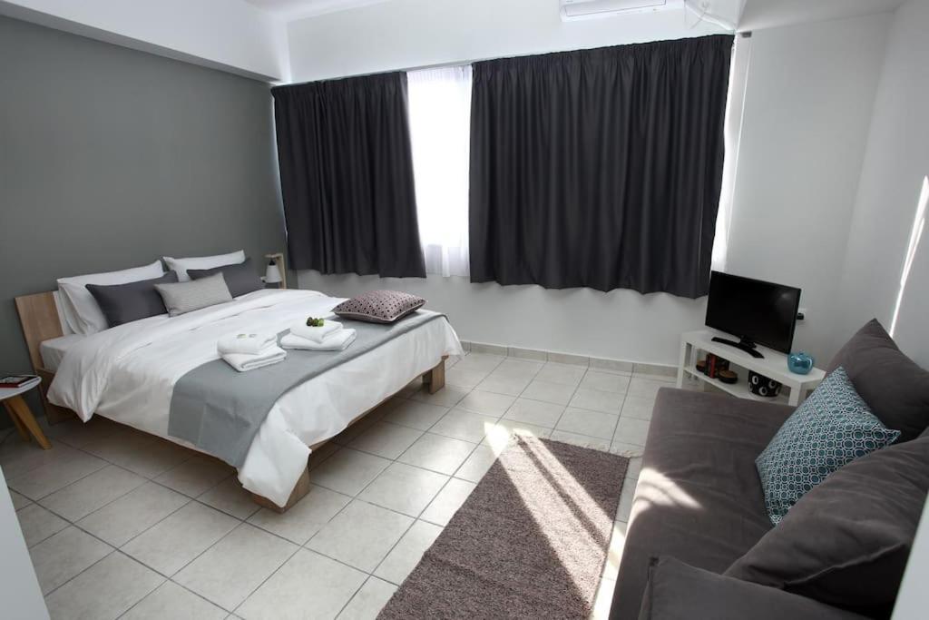 Old Town Hall Suites And Apartments Athens Ngoại thất bức ảnh