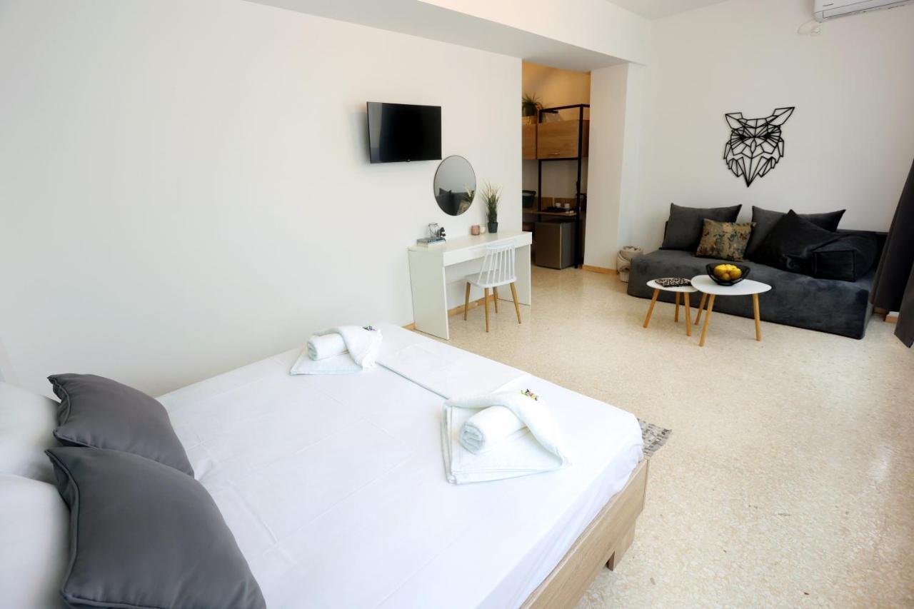 Old Town Hall Suites And Apartments Athens Ngoại thất bức ảnh
